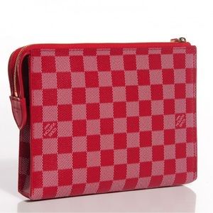 Louis Vuitton Rare carmine pouchette